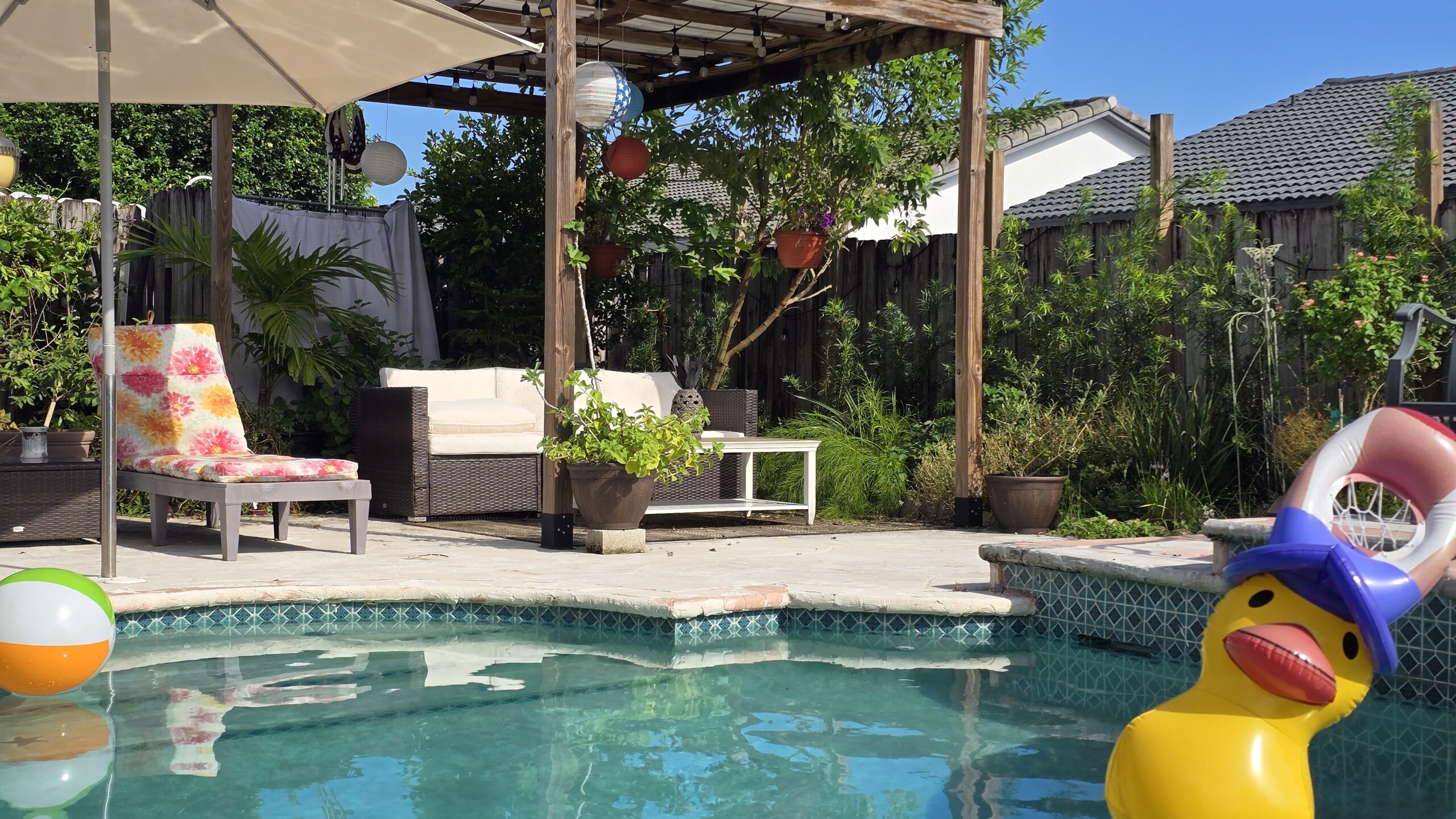 Does Miami Have Fall? Living Seasonally in South Florida When It’s Still 90 Degrees